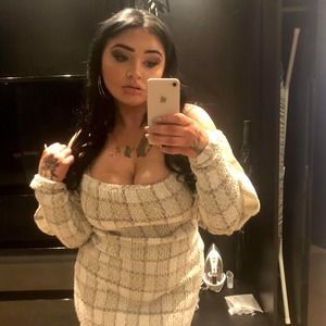 Meet your Posher, Annie